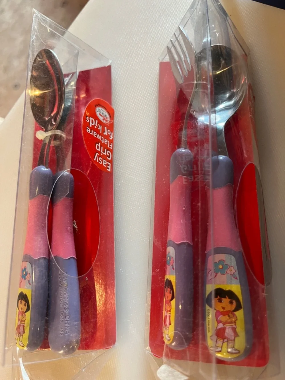 Dora the Explorer Kids Pink and Purple Flatware Set - Branded Character Cutlery